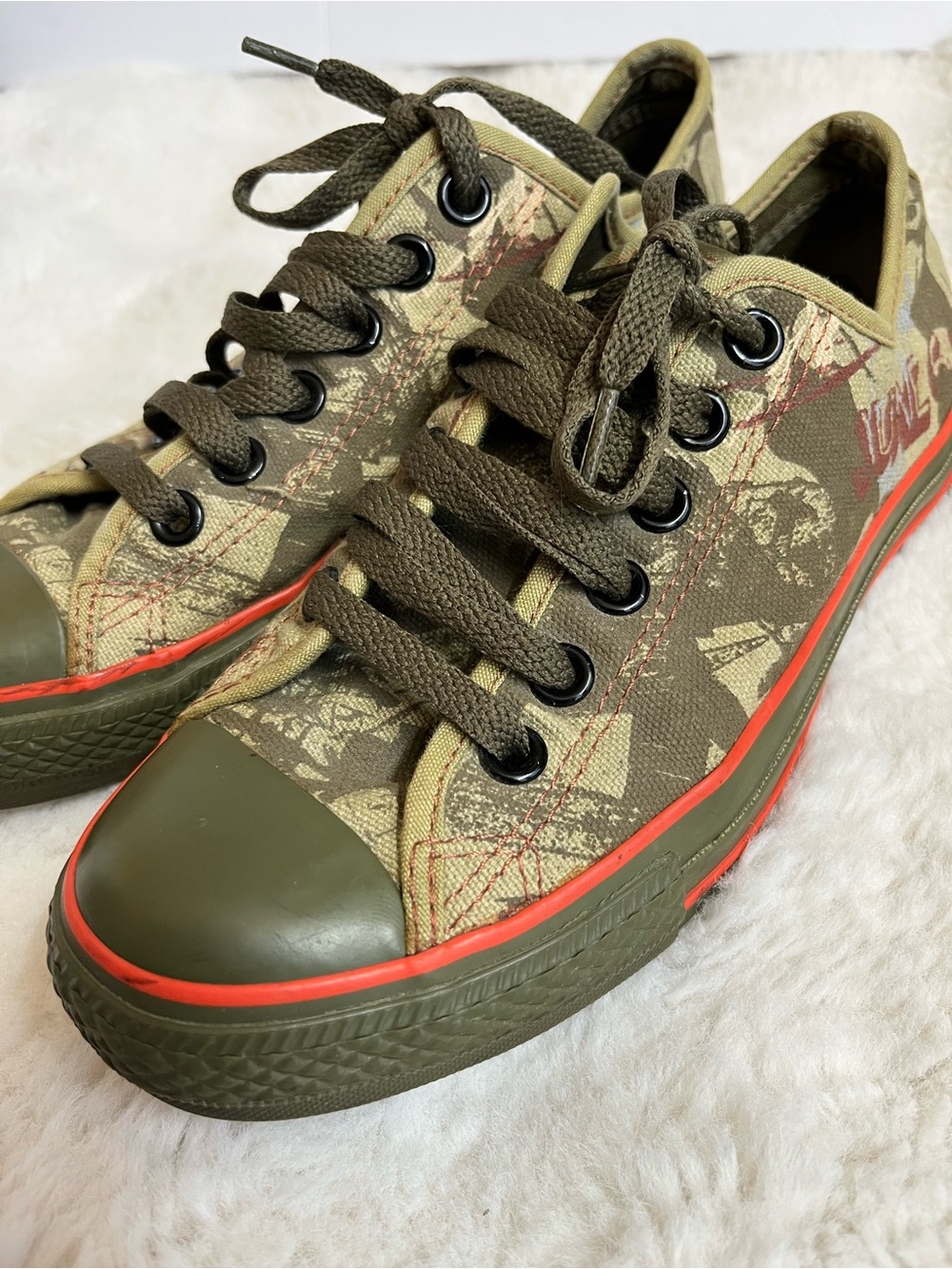 CONVERSE Chuck Taylors Low Shoes "CT Conversations" Mens Sz 4.5 Olive Green Rare - Picture 2 of 14